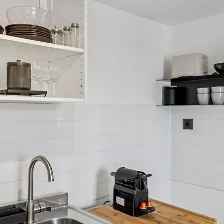 Lägenhet Gartenwohnung - Neu!in - Bei Koeln Remscheid