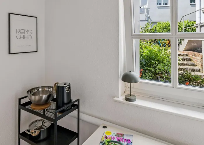 Gartenwohnung - Neu!in - Bei Koeln Lejlighed